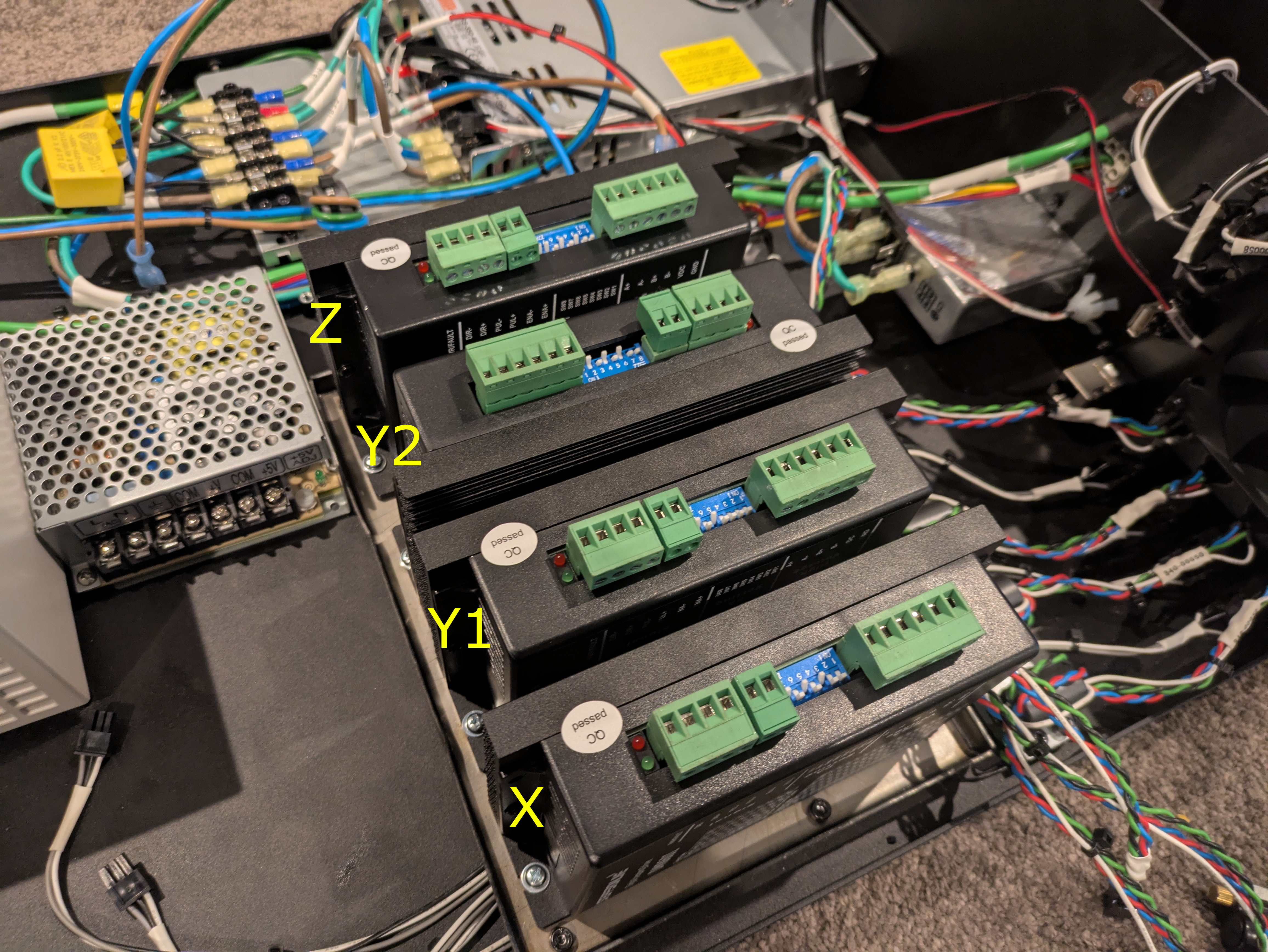 Labeled DM860I stepper drivers mounted in the enclosure
